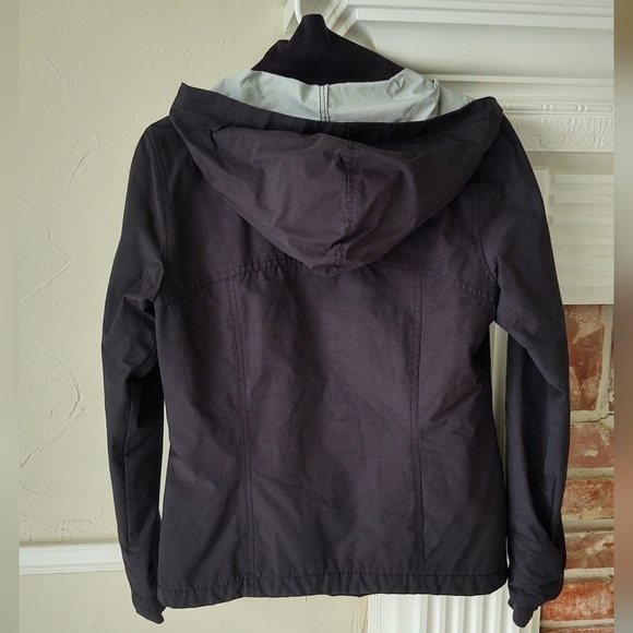 BENCH | Sarah Funnel Neck Jacket - Picture 6 of 11